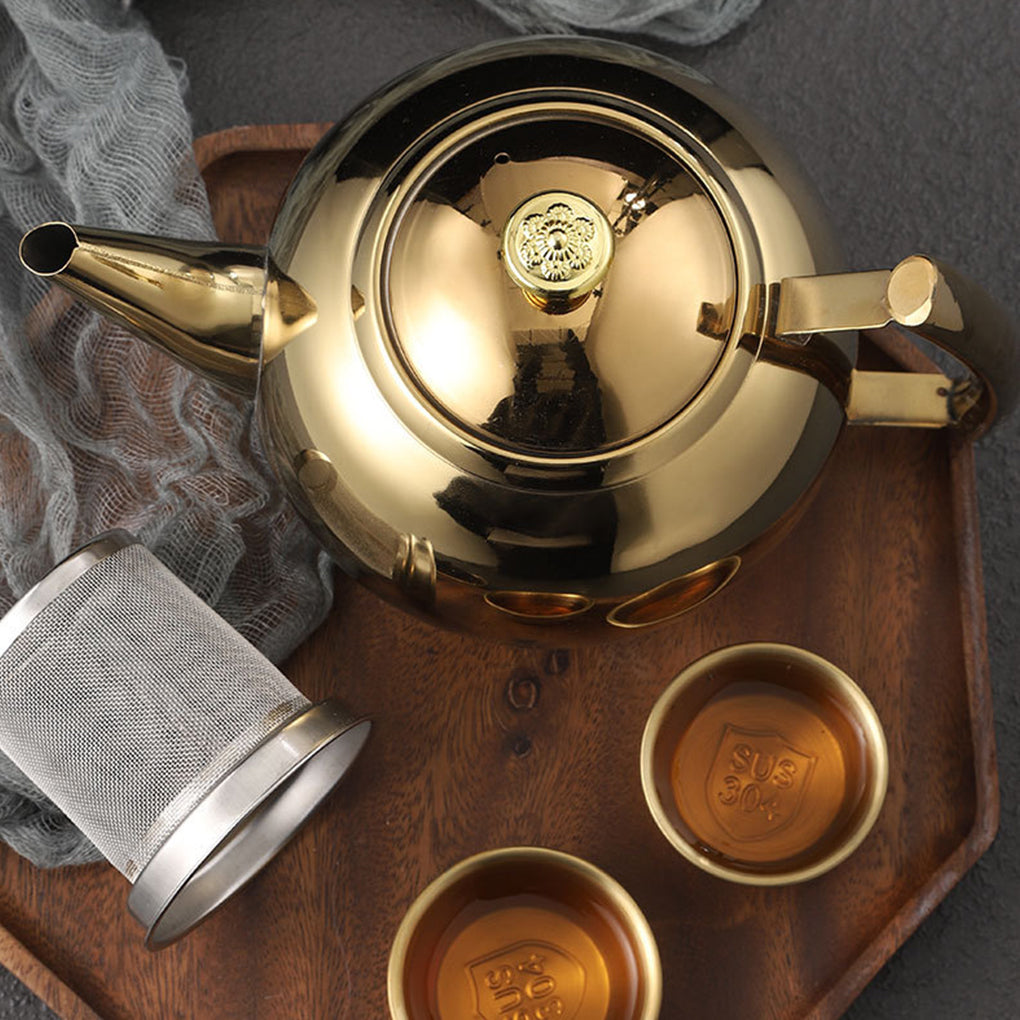 theiere induction sur plateau bois infuseur et tasse a cote